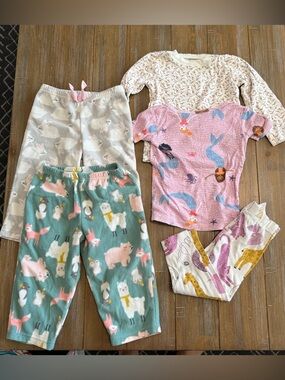 Baby girl pajamas bundle
